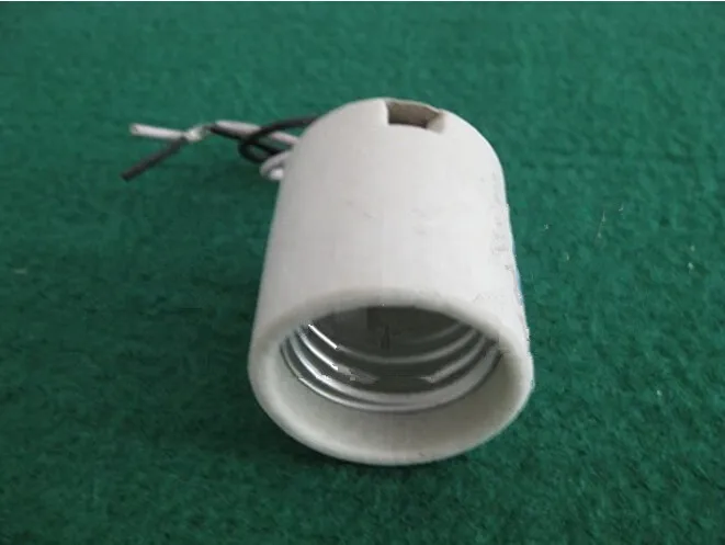 Керамични притежателя лампи E14 с тел и монтиране на стена E14 Висока керамични притежателя лампи E14 керамично основа