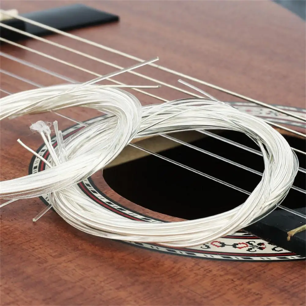 Комплект струни за класическа китара, разменени найлон Комплект струни за класическа китара, Сменяеми аксесоари за струнни инструменти от найлон